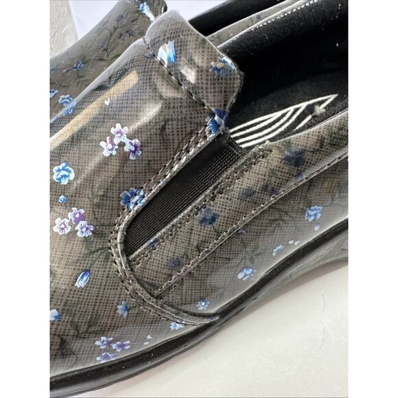 EASY WORKS Women’s Slip on Clogs Comfort Work Shoes Size 11 M Floral Gray Blue - Picture 12 of 15